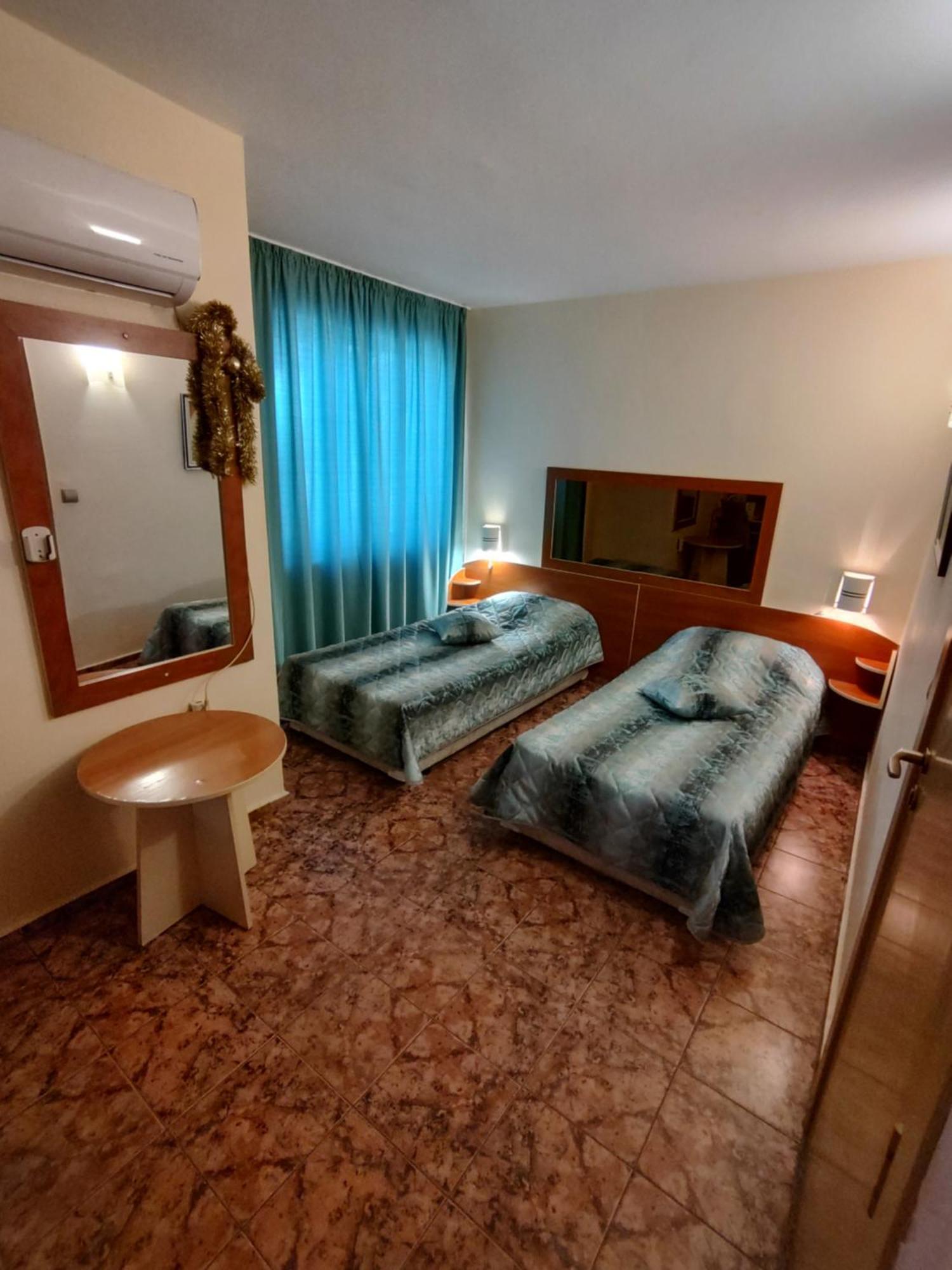 Color Hotel 3*