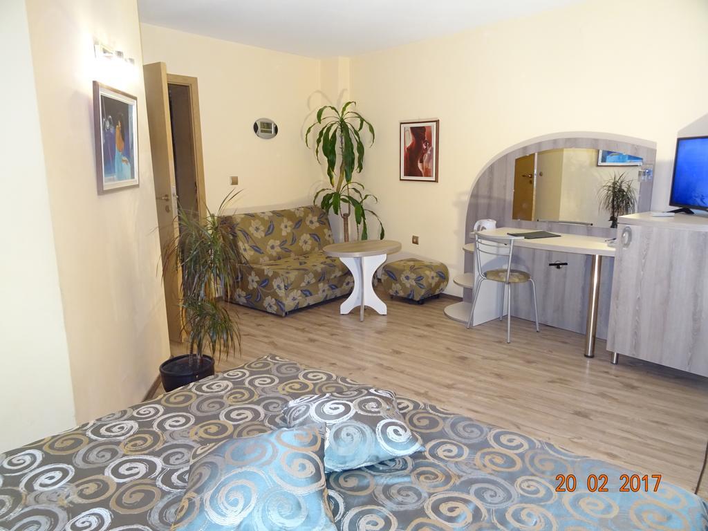 Hotel Color