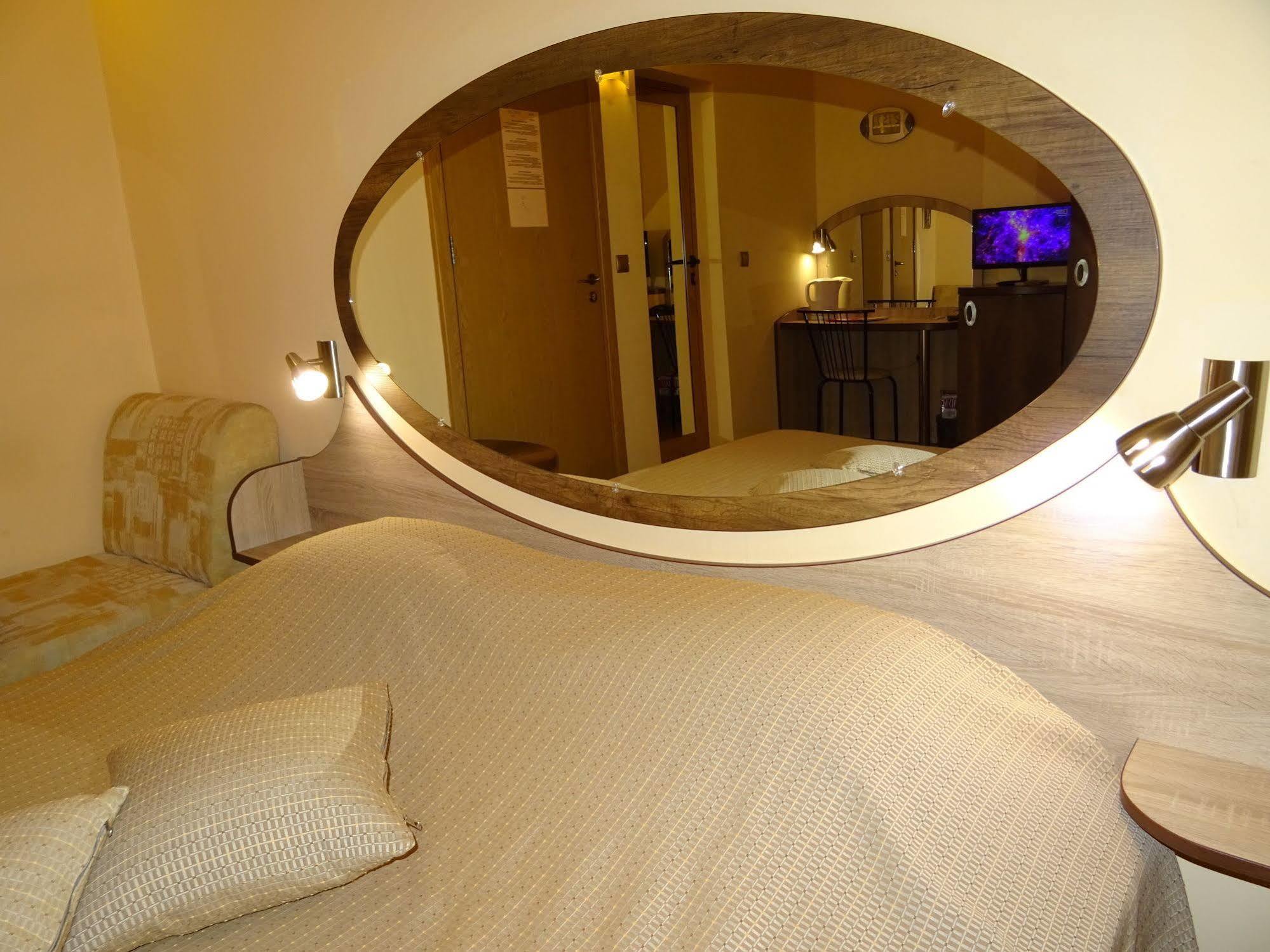 Hotel Color