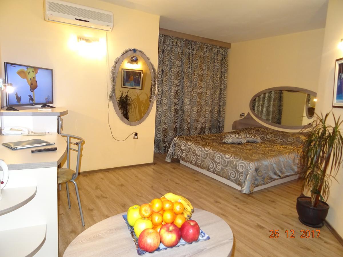 Hotel Color